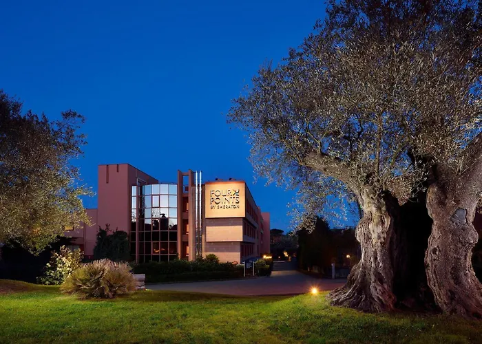 Hotel di lusso: Four Points By Sheraton Siena